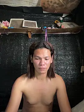 Snapshot of HugeAgatha chatting on February 12, 7:52 am HugeAgatha online show from February 12, 7:52 am