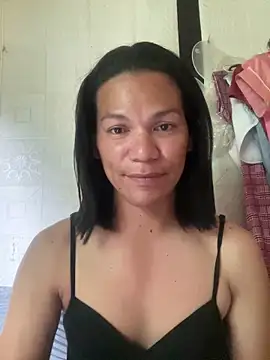 HugeAgatha online show from March 26, 5:28 am