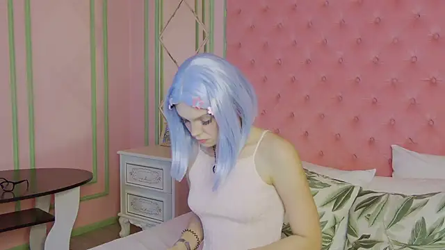 Snapshot of AvaLarson chatting on March 1, 1:11 pm AvaLarson online show from March 1, 1:11 pm