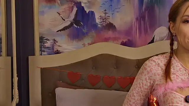 Snapshot of AvaLarson chatting on February 14, 12:49 pm AvaLarson online show from February 14, 12:49 pm