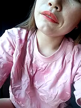 natra0033 online show from April 13, 8:40 am