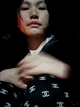 natra0033 online show from January 13, 11:08 pm