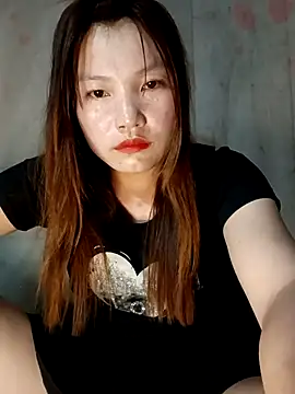 natra0033 online show from April 3, 9:27 am