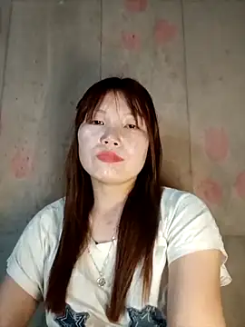 natra0033 online show from March 29, 9:22 am