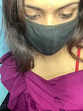 Horny-nishaa online show from January 18, 6:44 pm