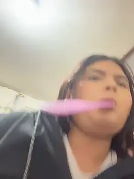 luisa clark1 online show from January 15, 11:57 am