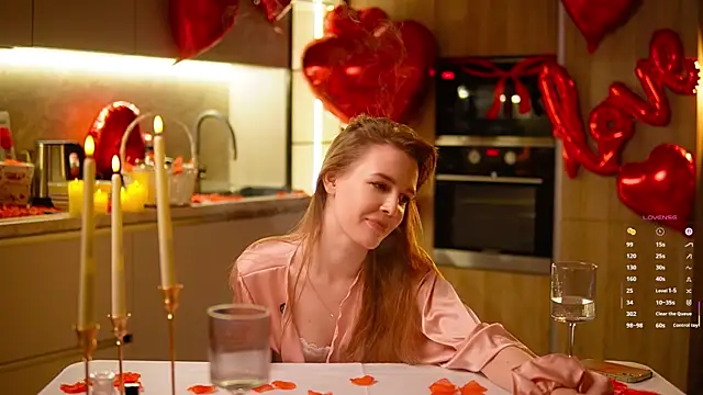 oopsnaked online show from February 14, 10:59 am