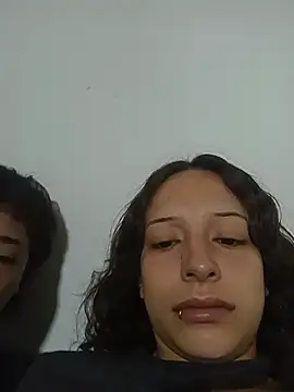 AlexxaAndRileyy online show from April 20, 11:13 am