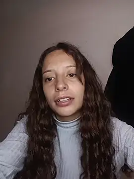 Snapshot of AlexxaAndRileyy chatting on March 2, 4:14 pm AlexxaAndRileyy online show from March 2, 4:14 pm