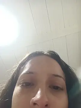 AlexxaAndRileyy online show from April 26, 7:44 pm