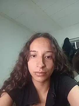 AlexxaAndRileyy online show from May 23, 6:18 pm