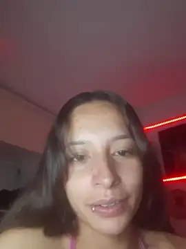 Snapshot of AlexxaAndRileyy chatting on February 1, 12:03 pm AlexxaAndRileyy online show from February 1, 12:03 pm