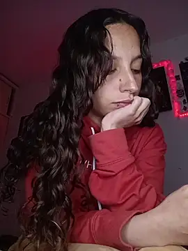 Snapshot of AlexxaAndRileyy chatting on February 7, 2:03 pm AlexxaAndRileyy online show from February 7, 2:03 pm