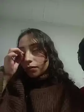 AlexxaAndRileyy online show from April 11, 3:14 am