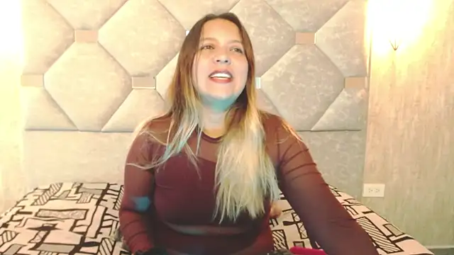 Snapshot of sami_1_8 chatting on June 2, 8:09 pm sami 1 8 online show from June 2, 8:09 pm