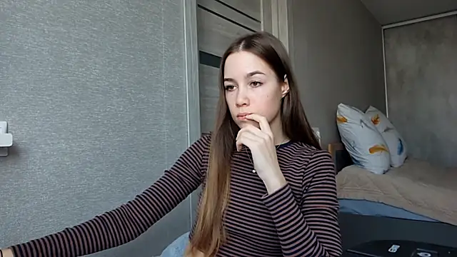 SherrylMaler online show from January 14, 4:16 am