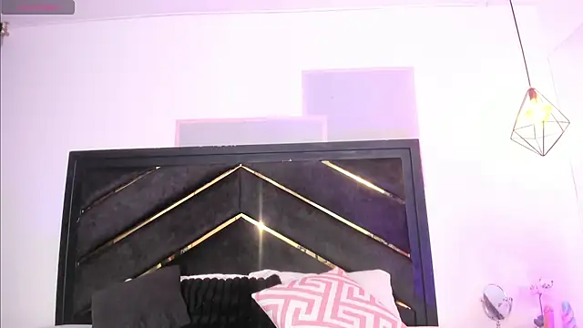 april jones05 online show from April 17, 11:24 am