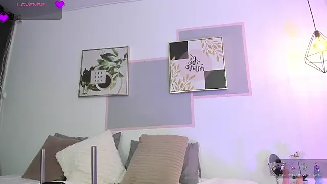 april jones05 online show from March 20, 7:26 pm