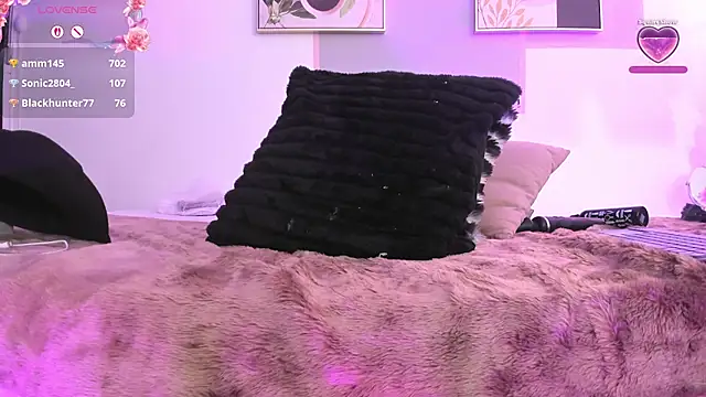 april jones05 online show from March 12, 3:49 pm