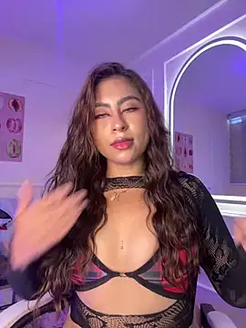 ThamaraGen  online show from April 6, 9:05 pm