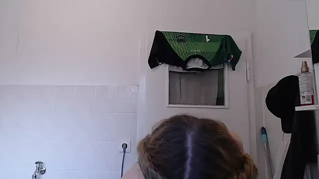 Mia lou05 online show from May 10, 4:16 am