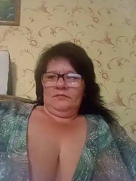 NysiOlsen online show from June 9, 4:08 pm