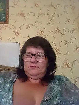 NysiOlsen online show from July 11, 4:07 pm