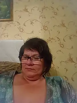 NysiOlsen online show from July 13, 7:13 pm