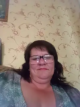 NysiOlsen online show from May 30, 11:49 am
