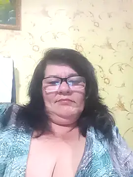 NysiOlsen online show from May 18, 6:23 pm