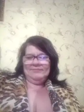 NysiOlsen online show from April 20, 6:53 pm