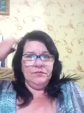 NysiOlsen online show from May 15, 9:24 pm