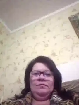 NysiOlsen online show from March 23, 8:08 pm