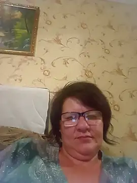 NysiOlsen online show from July 15, 10:39 pm