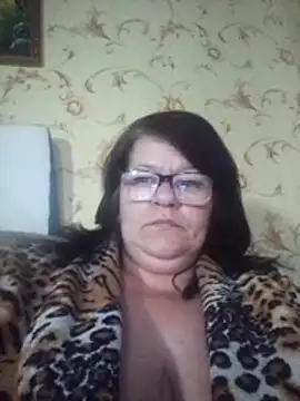 NysiOlsen online show from February 21, 2:30 pm