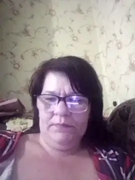 NysiOlsen online show from March 29, 2:41 pm