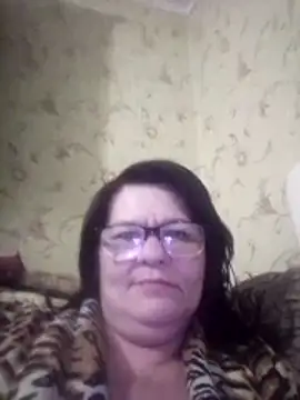 NysiOlsen online show from March 24, 5:13 pm