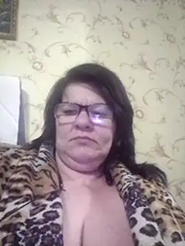 NysiOlsen online show from March 19, 4:29 pm