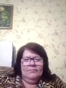 NysiOlsen online show from February 16, 5:00 pm