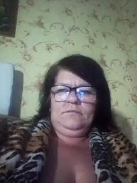 NysiOlsen online show from February 20, 6:43 pm