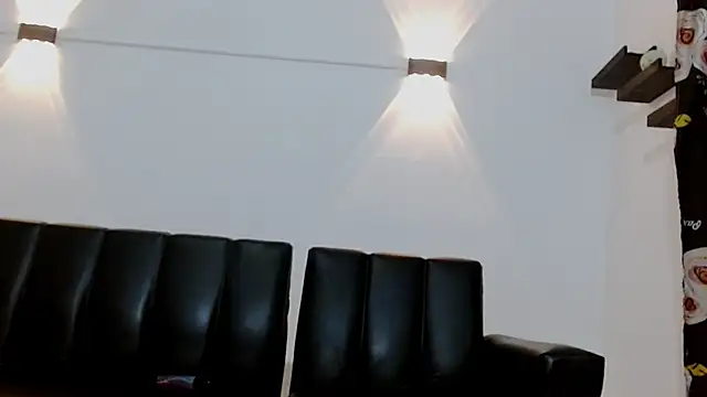 Snapshot of Jaycob_smith chatting on February 11, 2:28 pm Jaycob smith online show from February 11, 2:28 pm