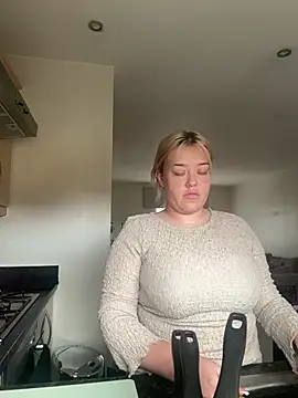 Princess-ivyxoxo online show from April 1, 2:36 pm