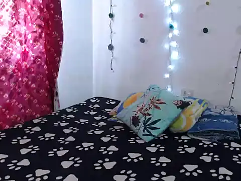 Chloe Candys online show from February 9, 8:18 pm