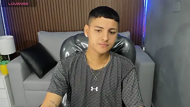 Liam9  online show from February 4, 12:33 pm