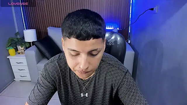 Liam9  online show from February 27, 12:38 pm