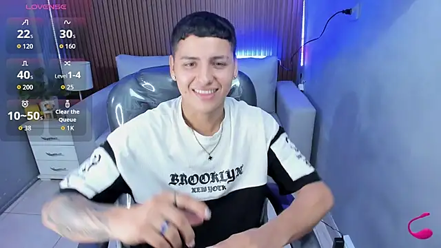 Liam9  online show from February 16, 1:43 pm