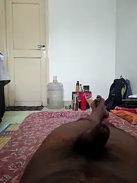 TamilBoy3007 online show from April 18, 4:59 am
