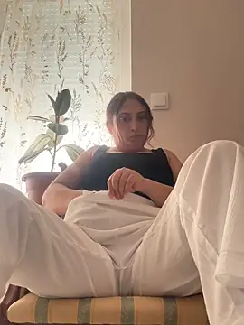 morenita sexy777 online show from May 29, 9:59 am