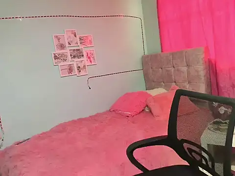 talia mystic online show from March 31, 1:46 pm