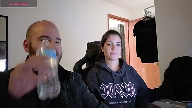 lustfulc99 online show from March 12, 10:14 pm